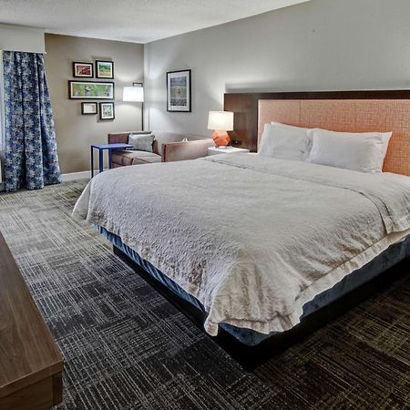 Hampton Inn Tullahoma Екстер'єр фото