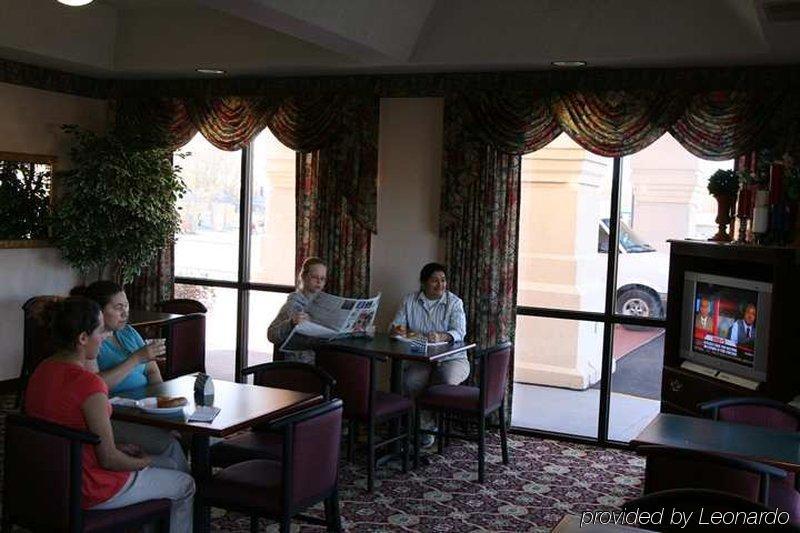 Hampton Inn Tullahoma Інтер'єр фото
