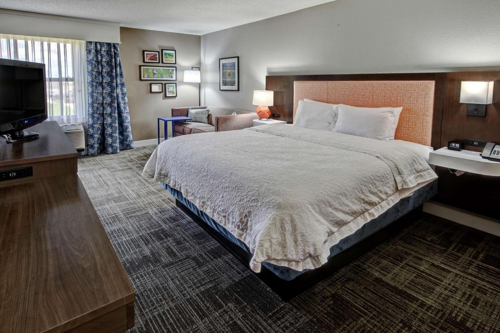 Hampton Inn Tullahoma Екстер'єр фото