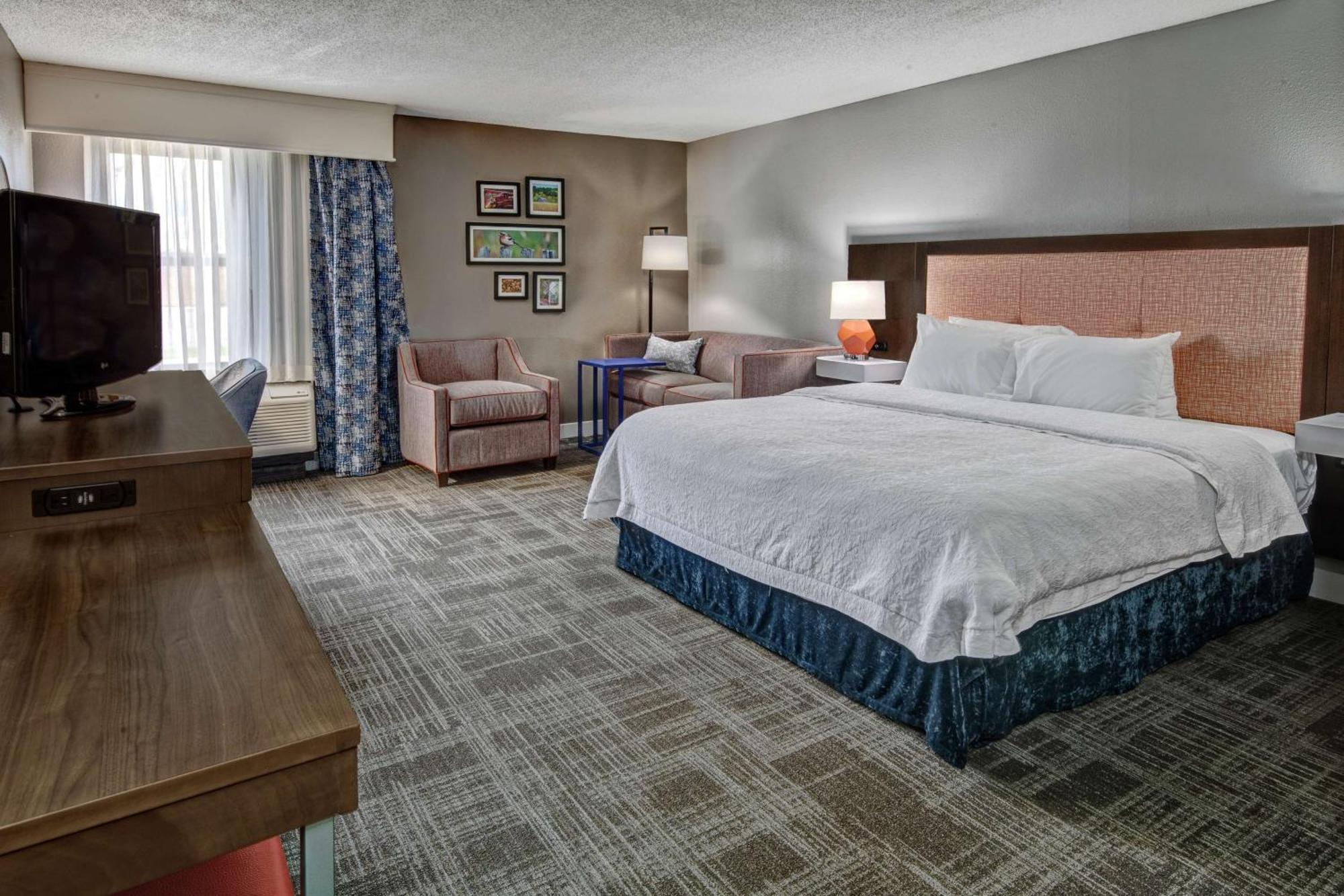 Hampton Inn Tullahoma Екстер'єр фото
