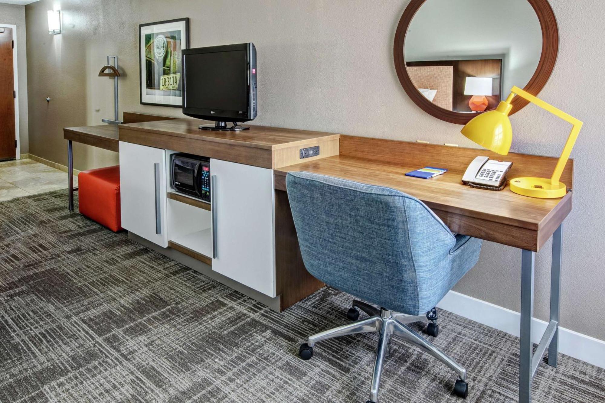 Hampton Inn Tullahoma Екстер'єр фото